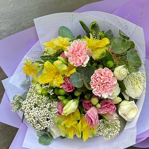 MD48 康乃馨母親節花束 (上環店自取)